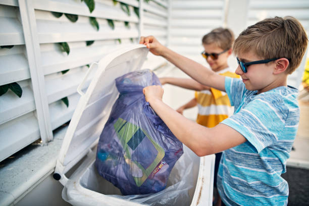 Best Junk Hauling Services  in Searingtown, NY